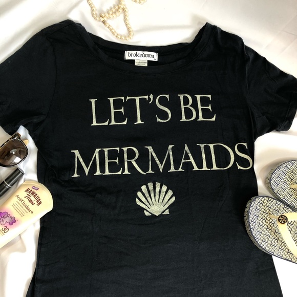 brokedown Tops - 🛍BROKEDOWN tee shirt women's medium mermaids A25